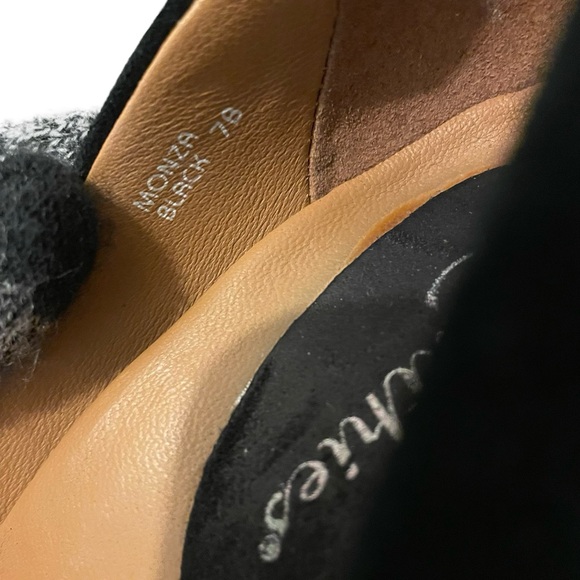 Candie's Black Heels with Gray Floral Accent Size 7 - Picture 8 of 9